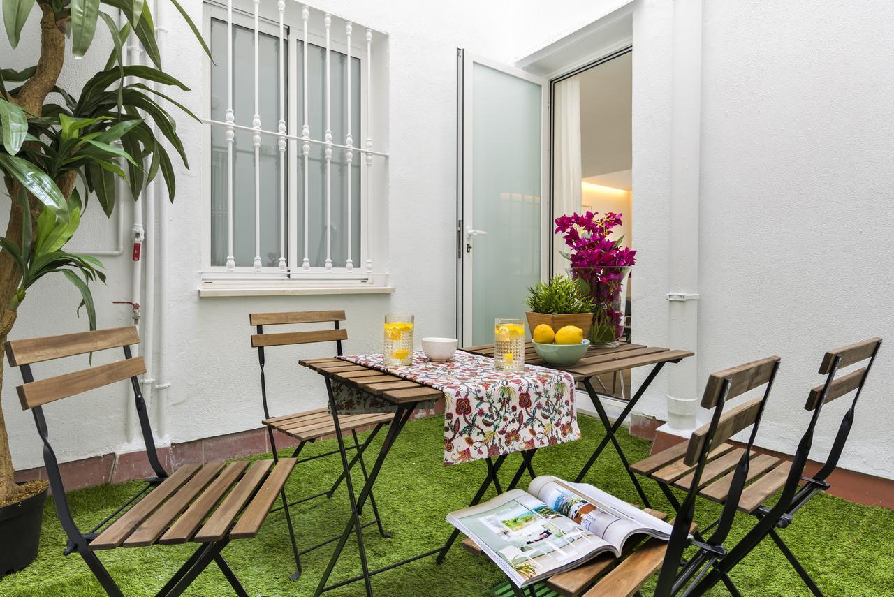 Genteel Home Santa Marta เซบีญา ภายนอก รูปภาพ