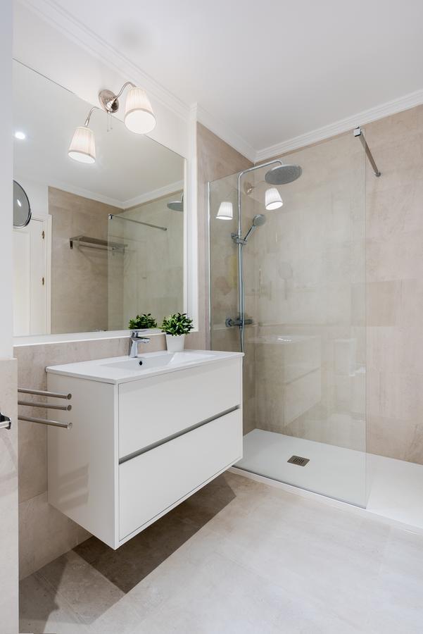 Genteel Home Santa Marta เซบีญา ภายนอก รูปภาพ